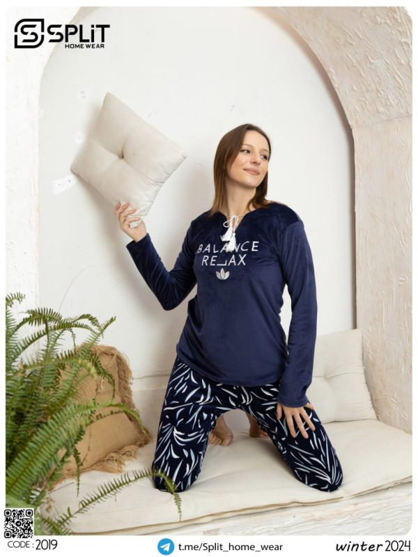 بيجامة شتوي من Split 2019 بلون كحلي | Pyjamty