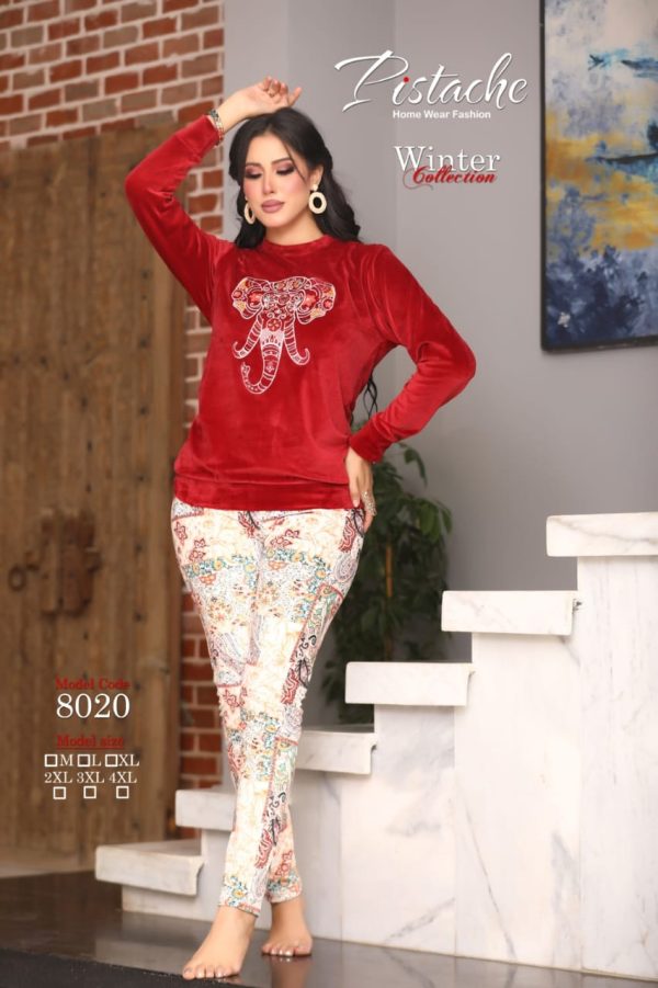 بيجامة شتوي بطبعة elephant من بيستاج 8020 | Pyjamty