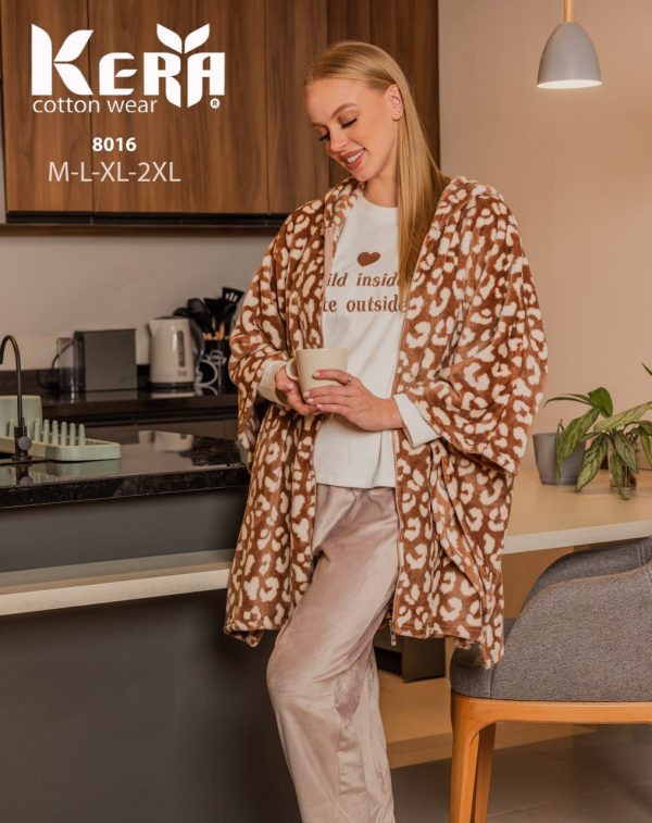 بيجامة شتوي 3 قطع بـتصميم مميز من كيرا 8016 Wild inside cute outside | Pyjamty