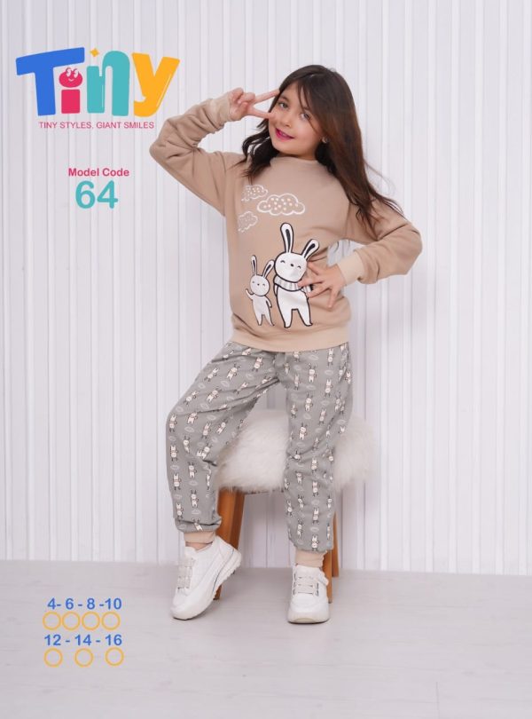 بيجامة ميلتون بناتي بتصميم Rabbits من Tiny 64 | Pyjamty