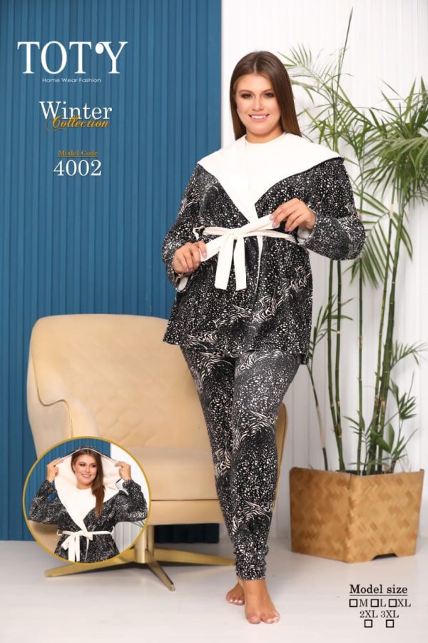 بيجامة شتوي 3 قطع بنقشة مميزة من Toty 4002 | Pyjamty