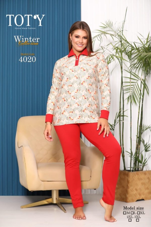 بيجامة شتوي بسوستة مزخرفة بـ لون بطيخي مميز من Toty 4020 | Pyjamty