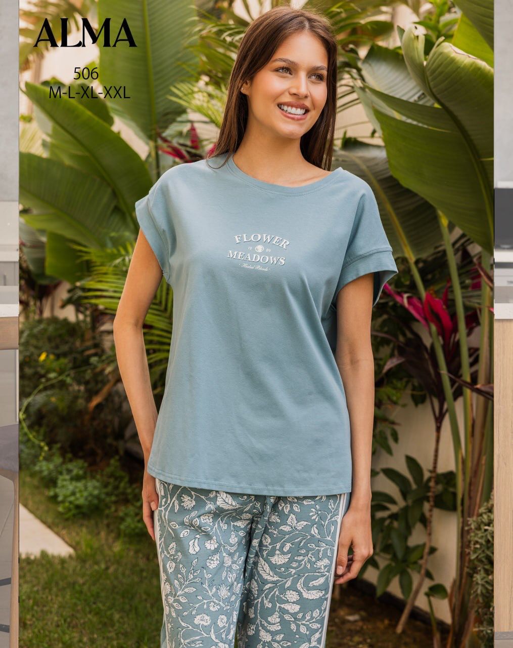 losse cotton pajama with printed pants from ALMA 506 FLOWER MEADOWS | Pyjamty