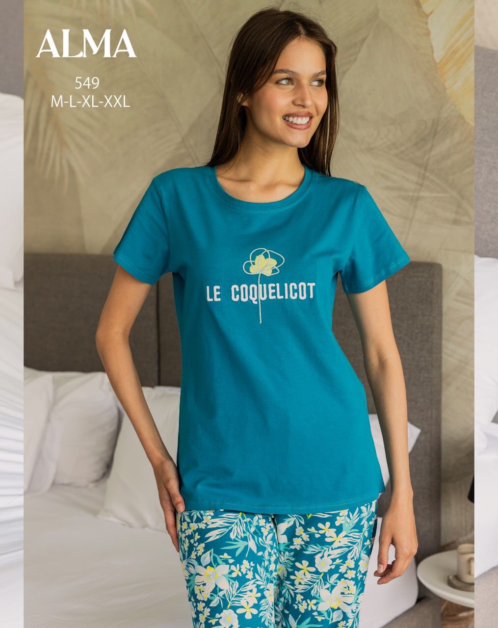 short-sleeve cotton pajama featured with vibrant tropical design from ALMA 549 LE COQUELICOT | Pyjamty