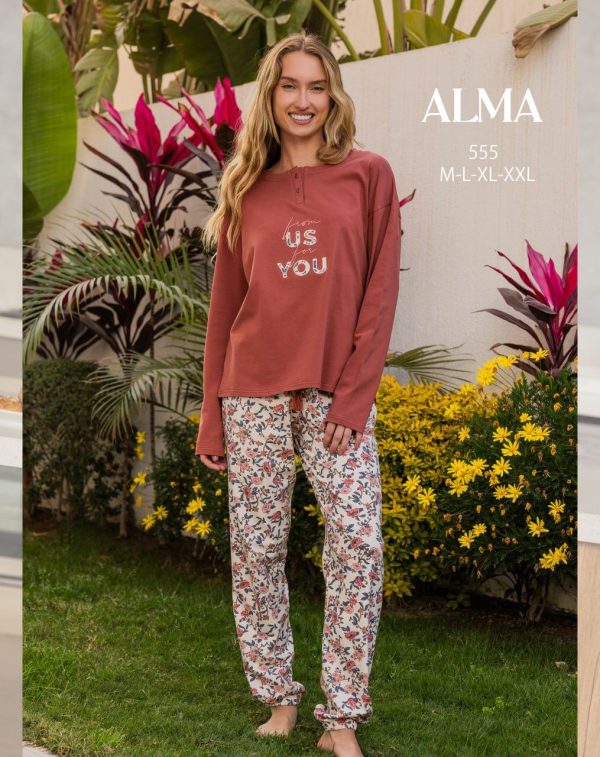 long sleeve cotton pajama with flowers pattern from ALMA 555 From us For you | Pyjamty