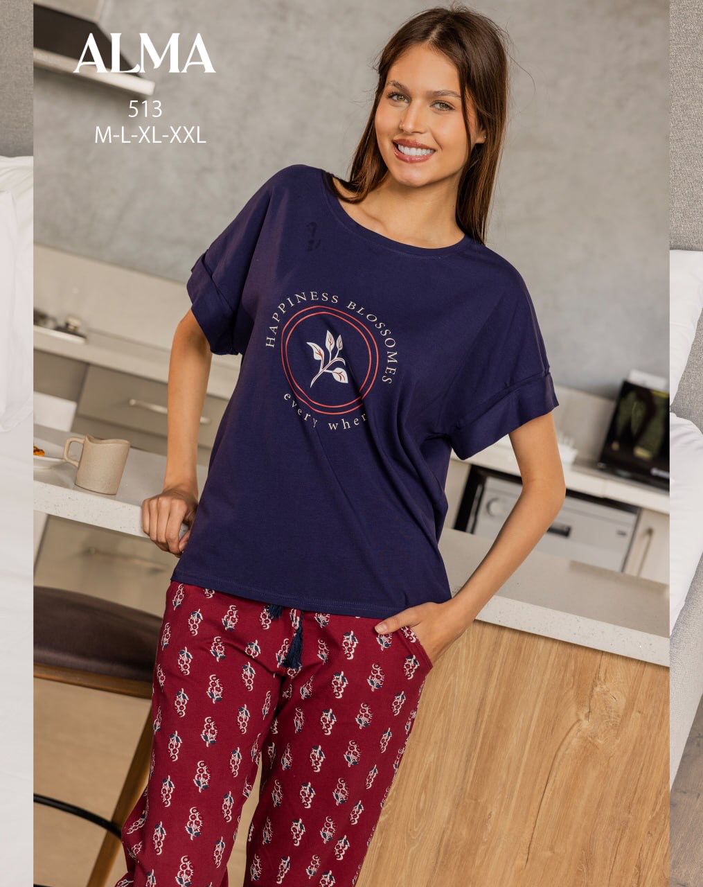 short-sleeve cotton pajama patterned from ALMA 513 Happiness Blossomes every where | Pyjamty