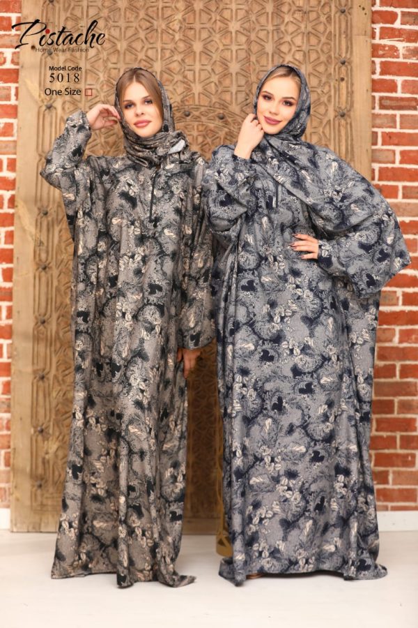 Free size cotton Isdal with a special pattern from pistache 5018 | Pyjamty