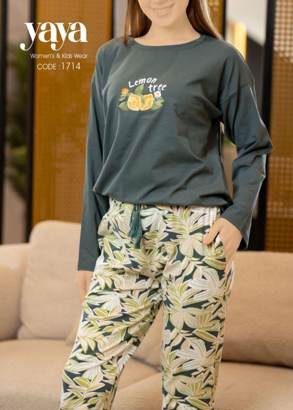 Long-sleeve cotton pajama featured with limon tree print from yaya 1714 | Pyjamty