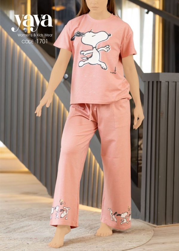 half-sleeve cotton pajama with pockets from yaya 1701 Snoopy ready to play! | Pyjamty