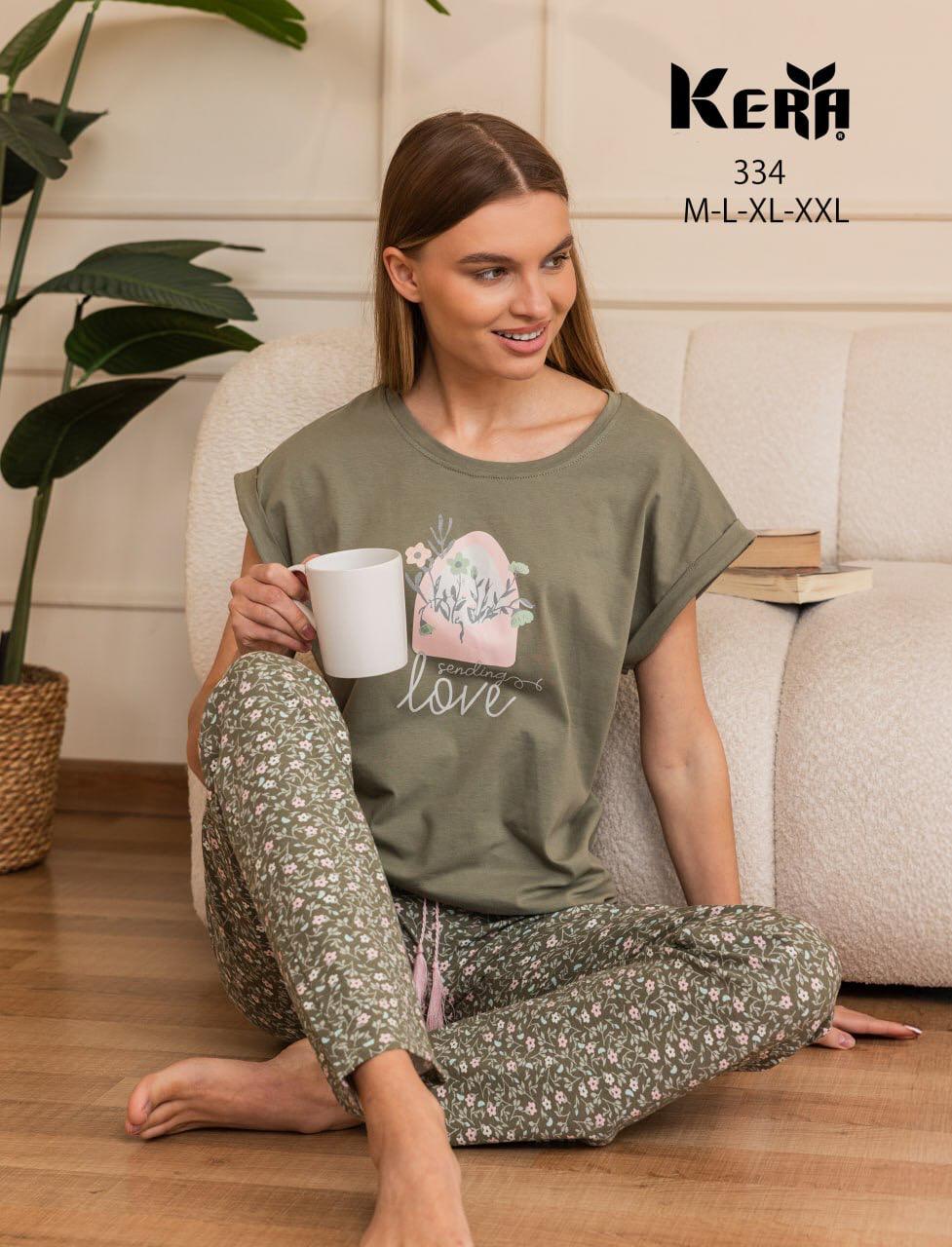 Short-sleeve cotton pajama with floral pants print from kera 334 Sending Love~ | Pyjamty