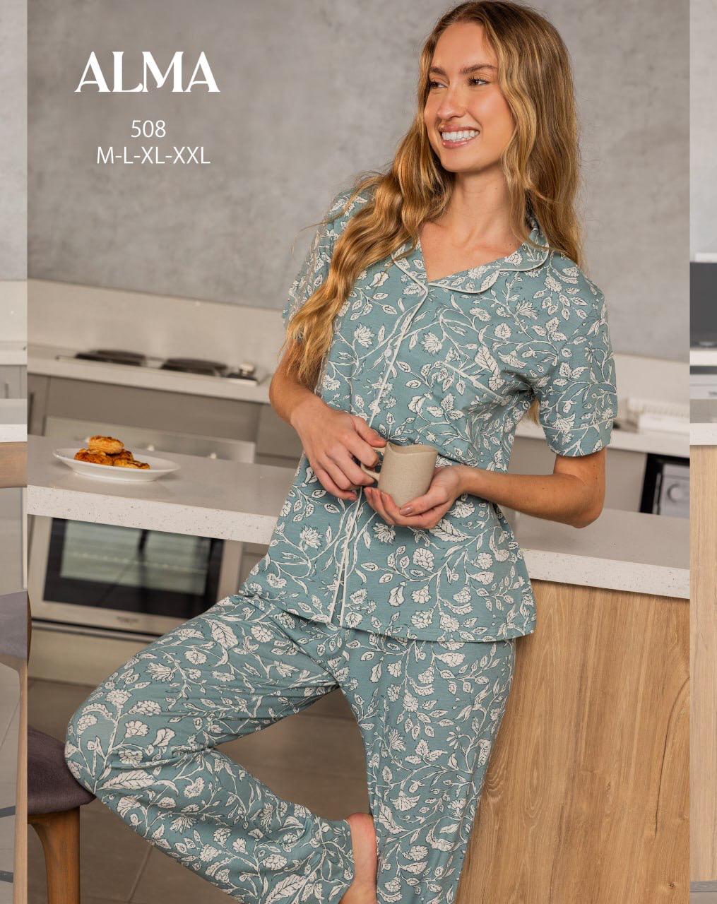 short sleeve cotton pajama with button-up top with floral print from ALMA 508 | Pyjamty