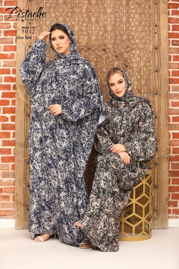 summer Isdal featured with a marbel print from pistache 5012 | Pyjamty