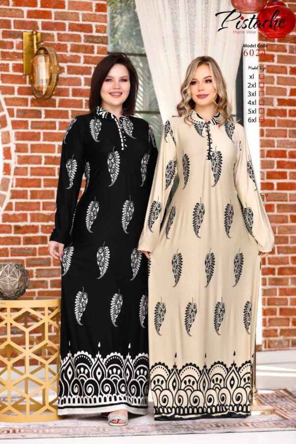 long sleeves home jalabeya with a delicate feather print from pistache 6024 | Pyjamty