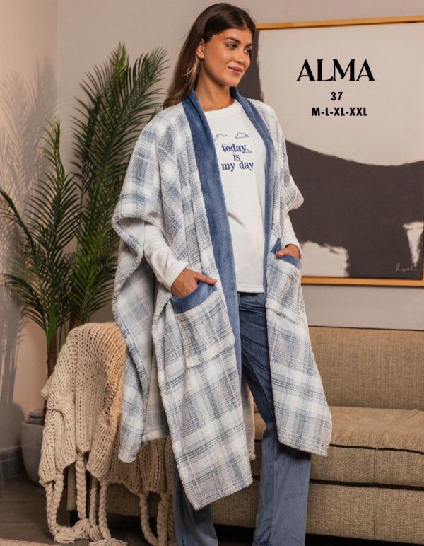 3 pcs winter pajama with a unique cardigan design from Alma 37 | Pyjamty