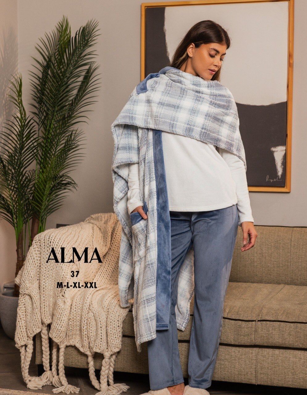 3 pcs winter pajama with a unique cardigan design from Alma 37 | Pyjamty