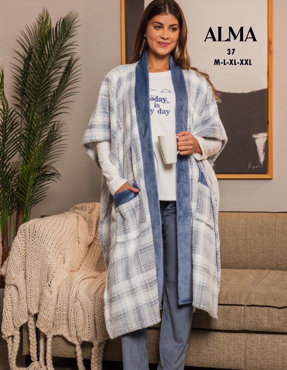 3 pcs winter pajama with a unique cardigan design from Alma 37 | Pyjamty