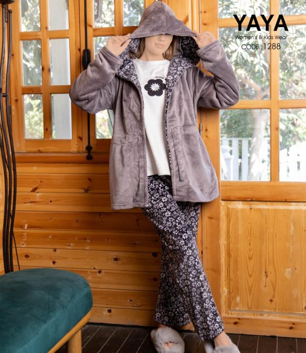 3 pcs winter pajama featured with a floral print from yaya 1288 Bloom With Love | Pyjamty