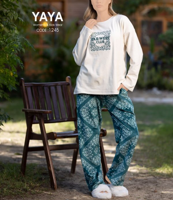 winter pajama featured with a paisley pattern from yaya 1245 FAR-WEST CLUB | Pyjamty