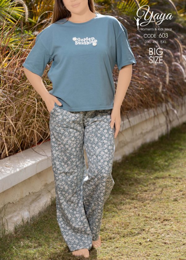 Big size short sleeve cotton pajama in a floral print from yaya 603 Golden Sunshine | Pyjamty